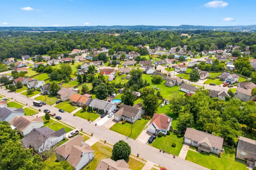 1420 Laurel Oak Dr Antioch, TN 37013
