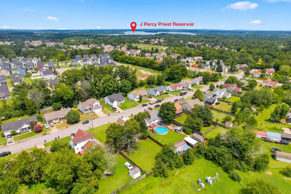 1420 Laurel Oak Dr Antioch, TN 37013