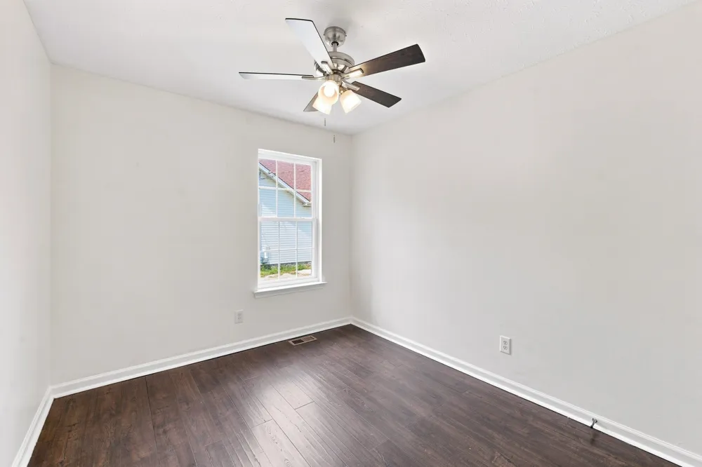 1420 Laurel Oak Dr Antioch, TN 37013