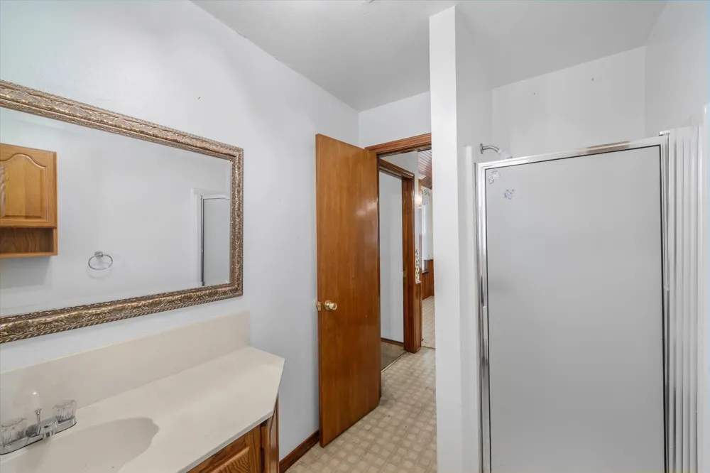 1867 Fm 513 S Campbell, TX 75422