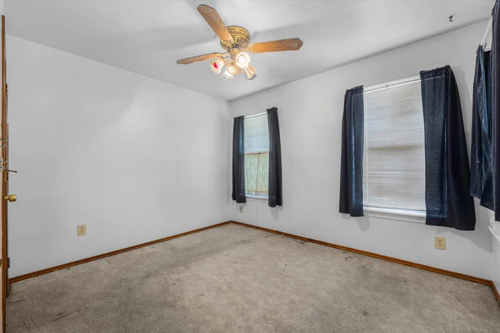 1867 Fm 513 S Campbell, TX 75422
