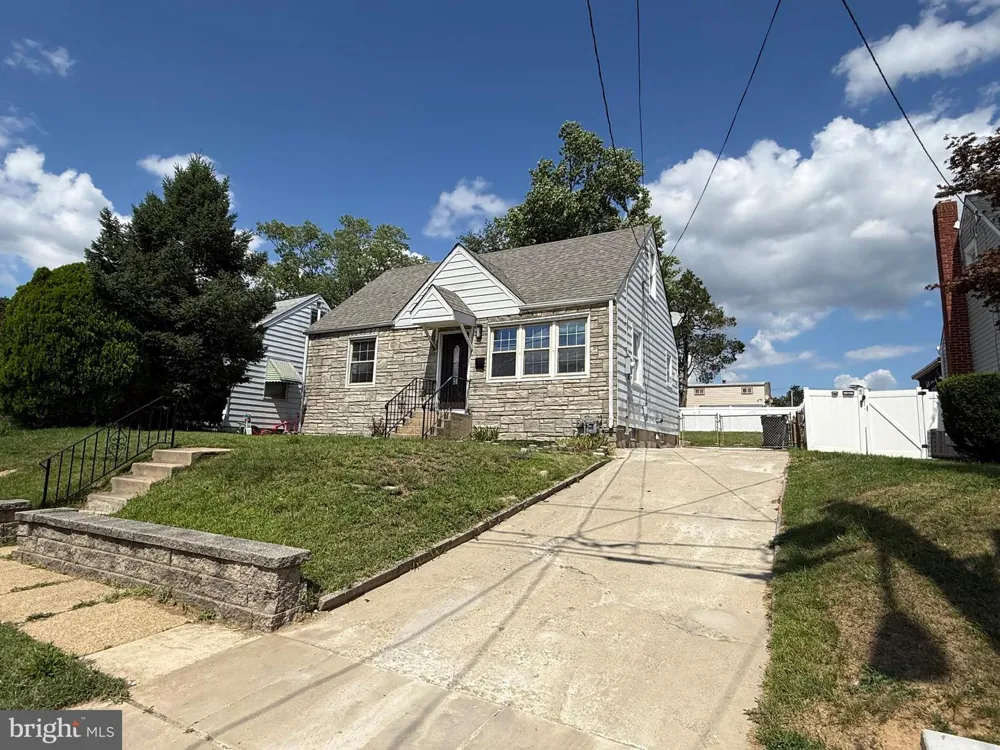 1004 HIGHLAND AVENUE Glendora, NJ 08029