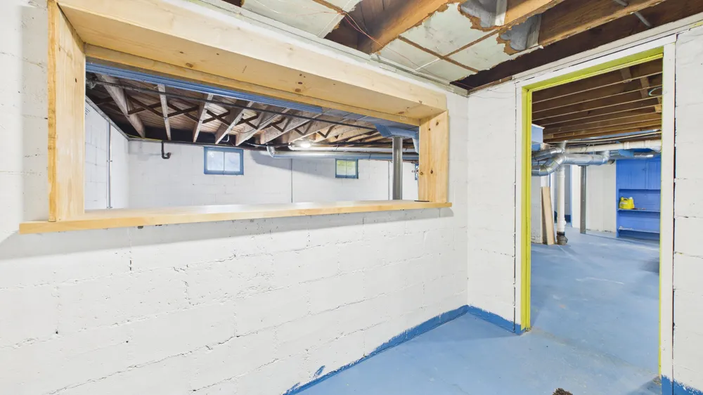 410 Adams Avenue Muskegon, MI 49442
