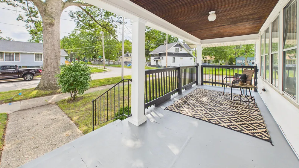 410 Adams Avenue Muskegon, MI 49442