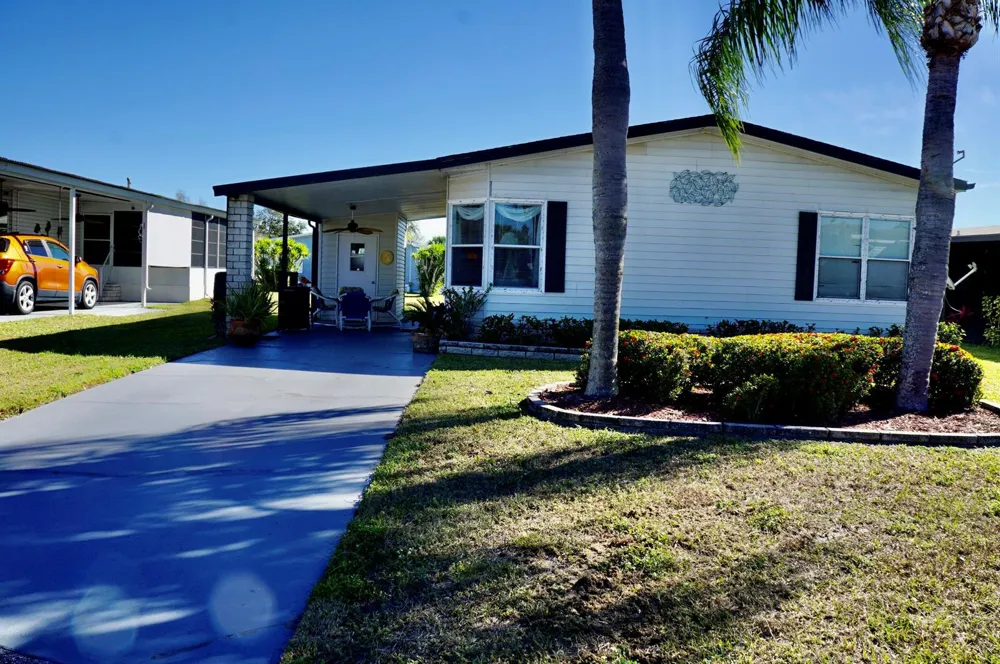 14333 Azucena Court Fort Pierce, FL 34951