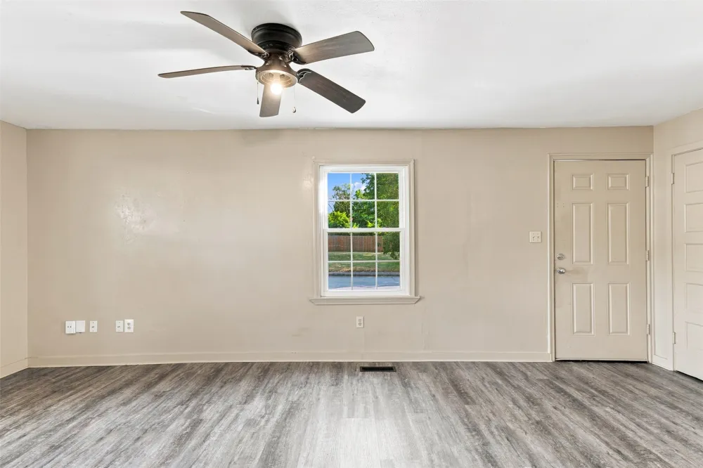 214 W 7th Street Claremore, OK 74017
