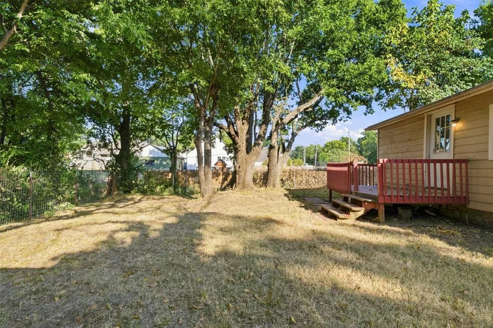 214 W 7th Street Claremore, OK 74017