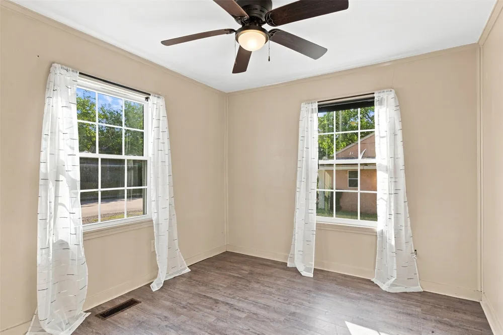214 W 7th Street Claremore, OK 74017