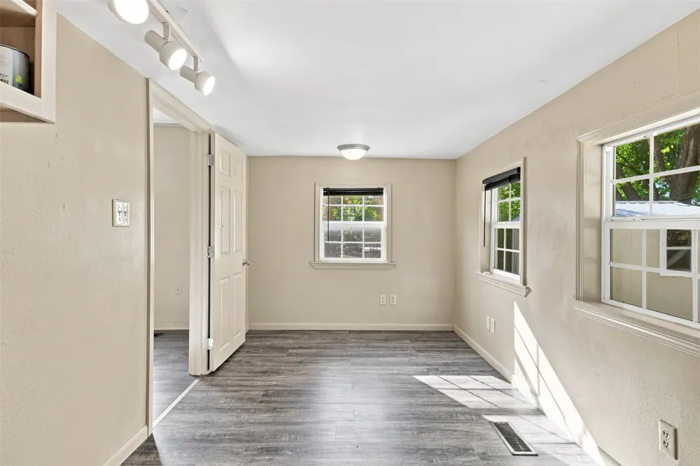 214 W 7th Street Claremore, OK 74017
