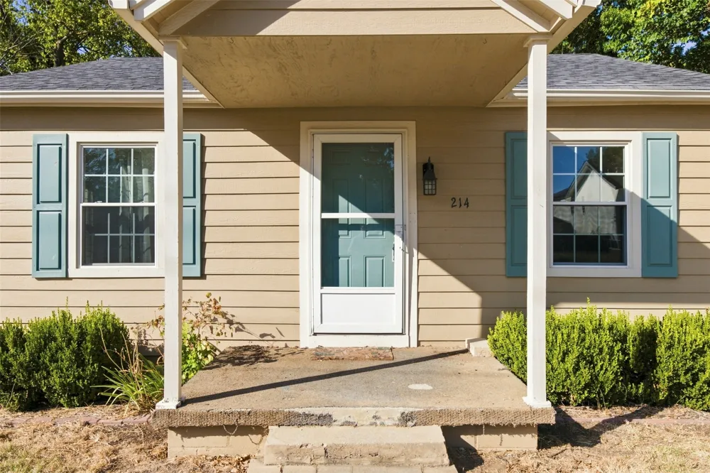 214 W 7th Street Claremore, OK 74017