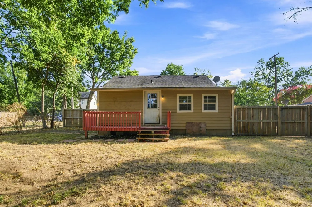 214 W 7th Street Claremore, OK 74017