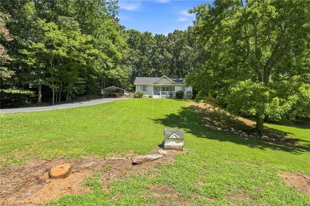 1088 Country place Road Asheboro, NC 27203
