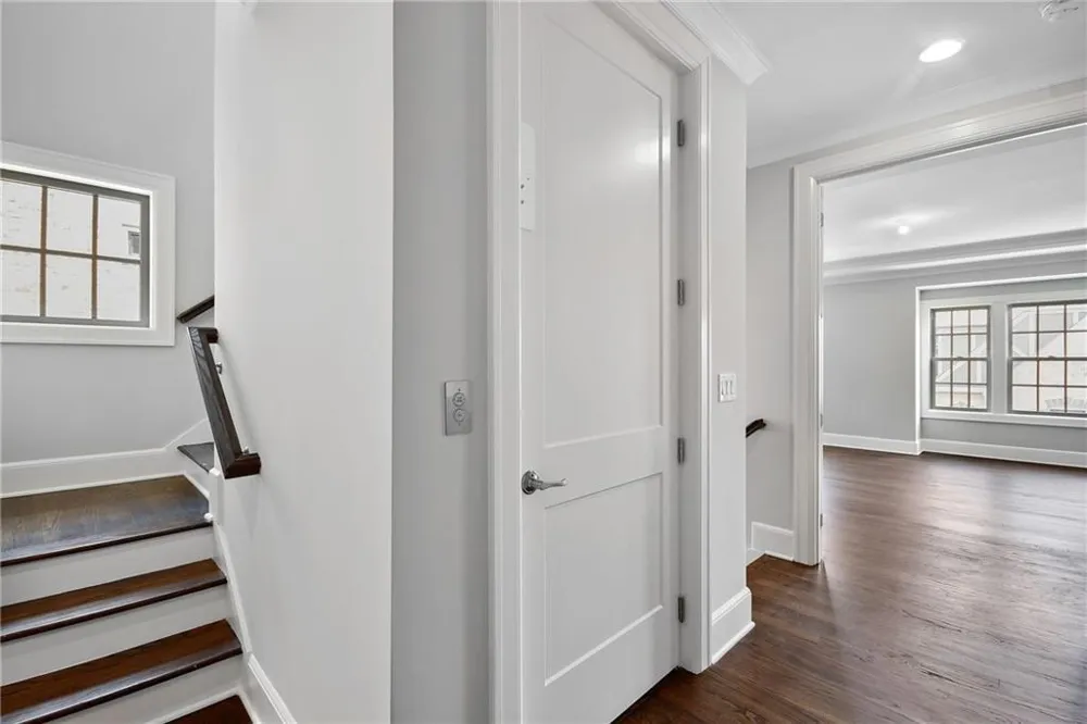 3560 Vermillion View Suwanee, GA 30024