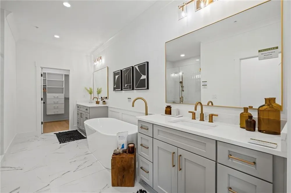 3560 Vermillion View Suwanee, GA 30024