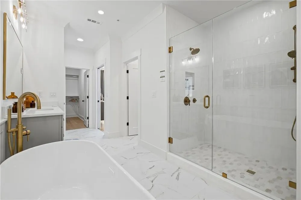 3560 Vermillion View Suwanee, GA 30024
