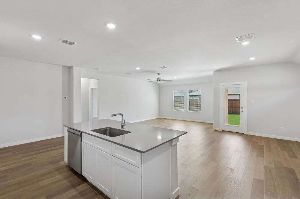 2010 Homestretch Drive Seagoville, TX 75159