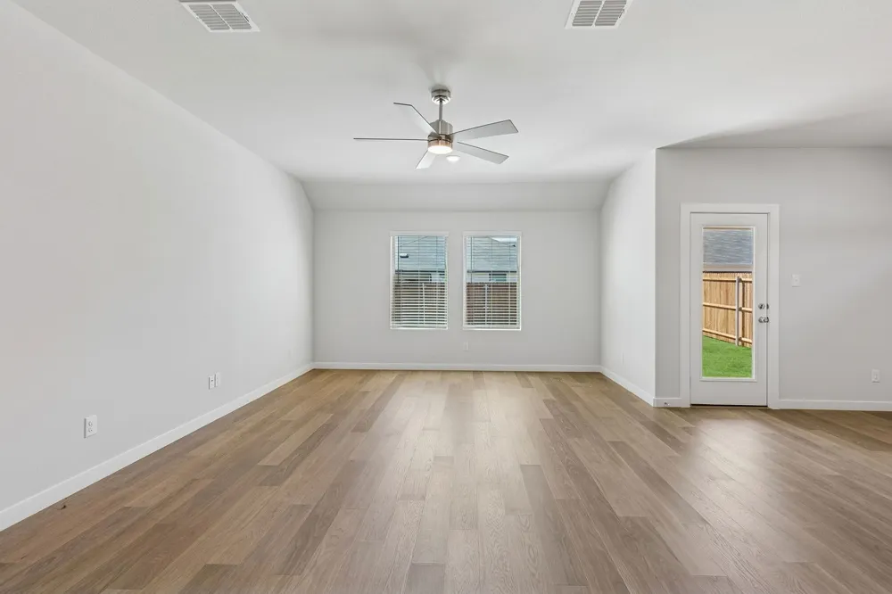 2010 Homestretch Drive Seagoville, TX 75159
