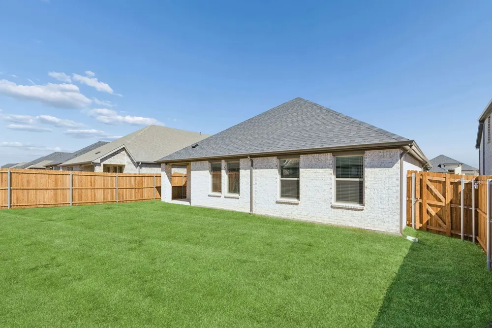 2010 Homestretch Drive Seagoville, TX 75159