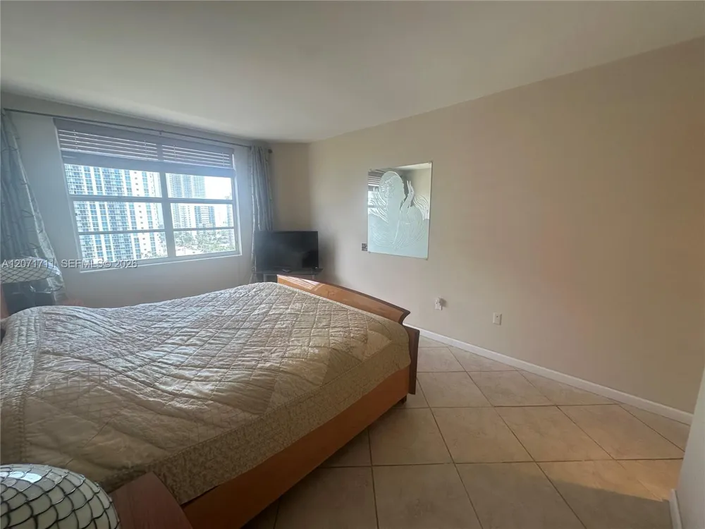 1985 S Ocean Dr #12B Hallandale Beach, FL 33009