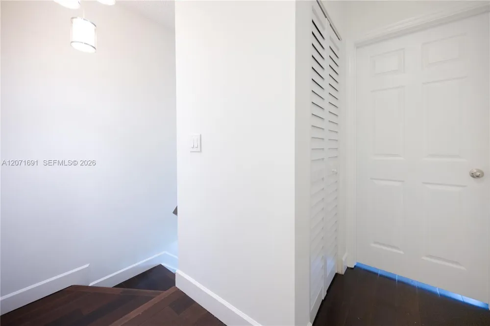 16219 Emerald cove road #0 Weston, FL 33331