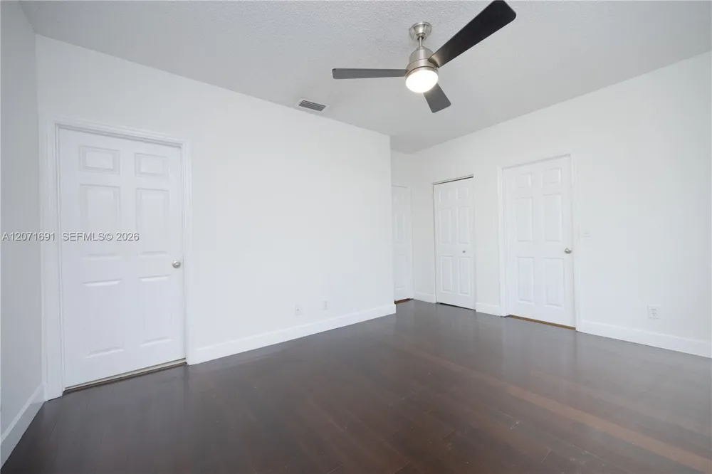16219 Emerald cove road #0 Weston, FL 33331