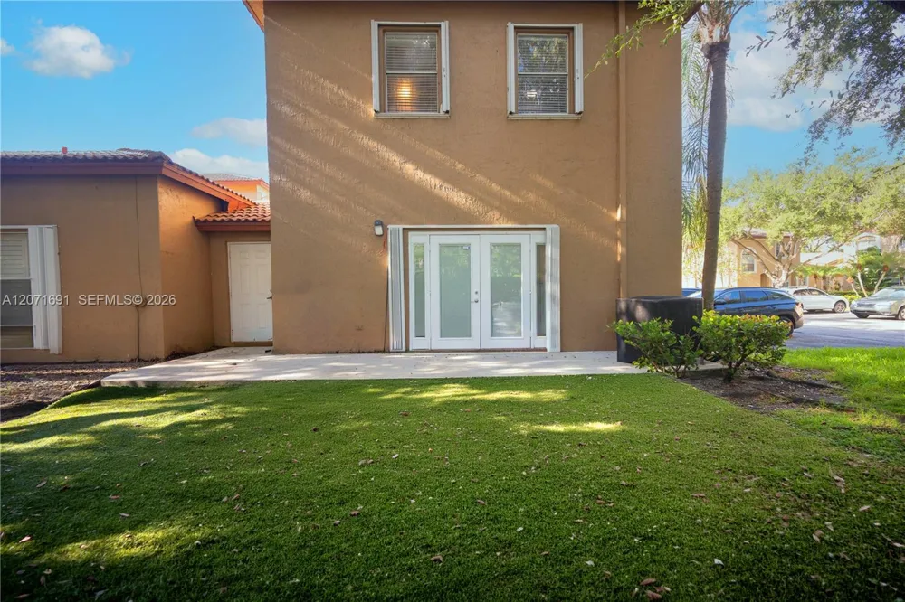 16219 Emerald cove road #0 Weston, FL 33331