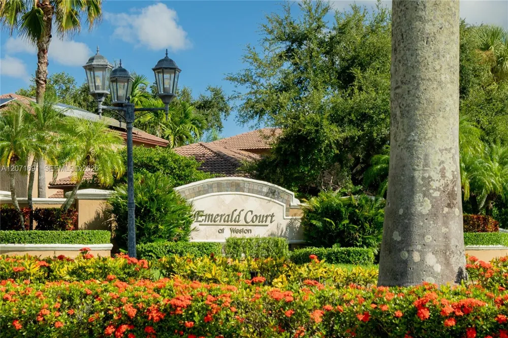 16219 Emerald cove road #0 Weston, FL 33331