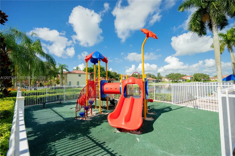 16219 Emerald cove road #0 Weston, FL 33331