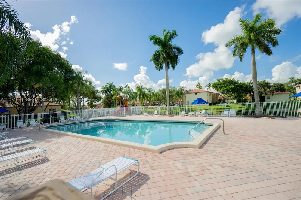 16219 Emerald cove road #0 Weston, FL 33331