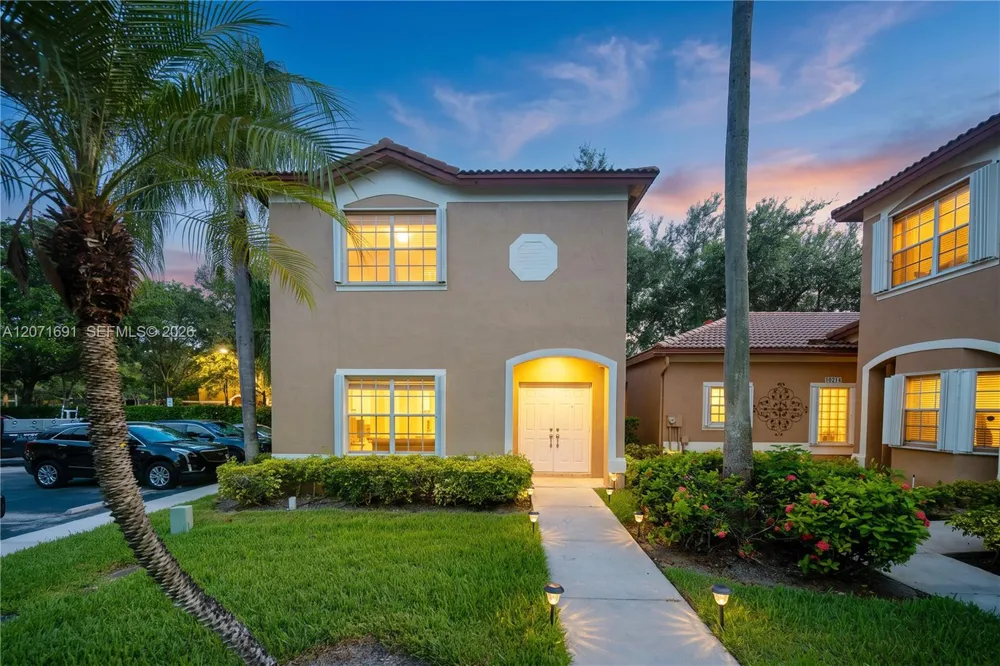 16219 Emerald cove road #0 Weston, FL 33331