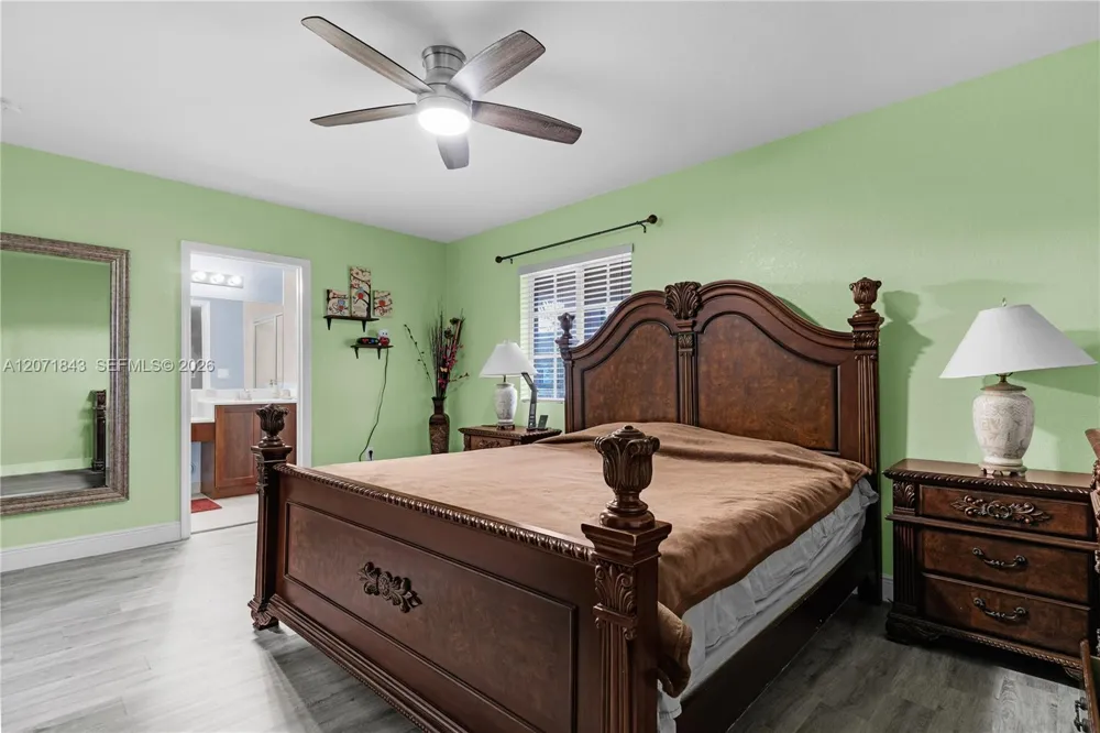 14061 SW 276th St Homestead, FL 33032