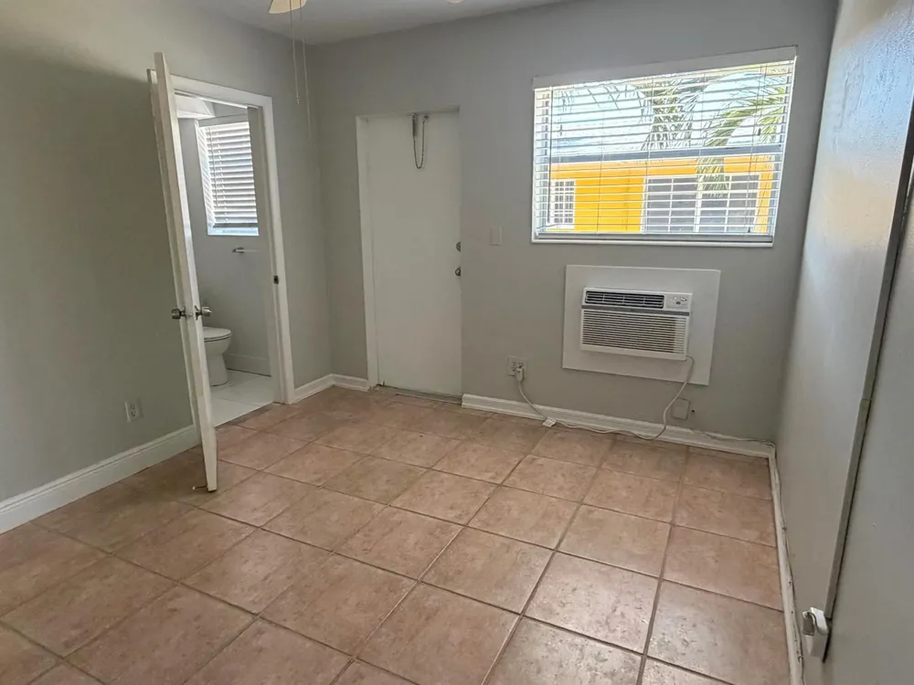 3041 NE 20th Terrace Fort Lauderdale, FL 33306