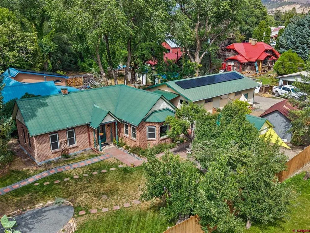 127 Niagara Avenue Paonia, CO 81428