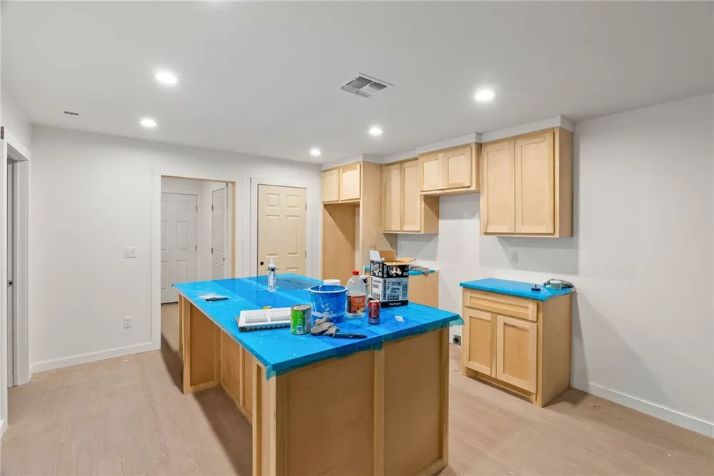 3121 Eisenhower Street Corpus Christi, TX 78416