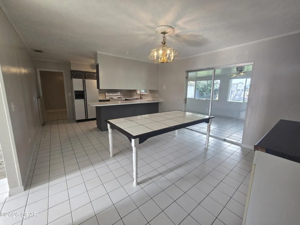 215 S Kimbrel Avenue Panama City, FL 32404