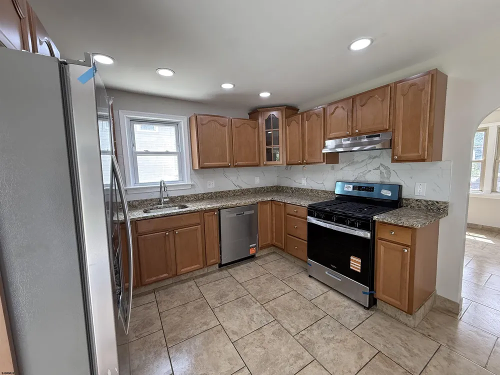 1004 Highland Ave Glendora, NJ 08029