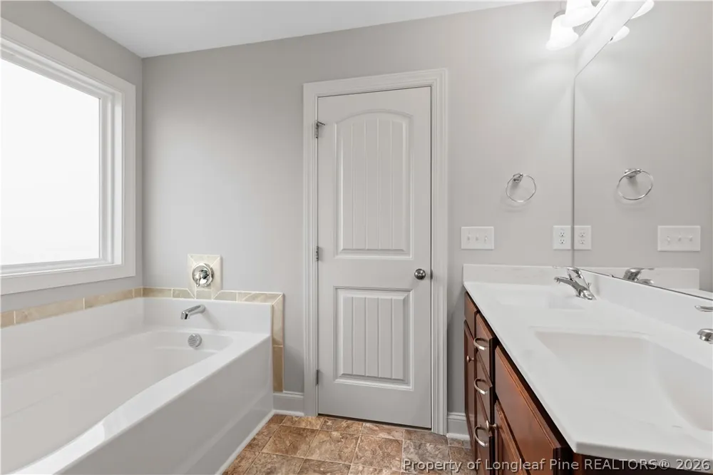 14 Wildlife Bridge Court Spring Lake, NC 28390