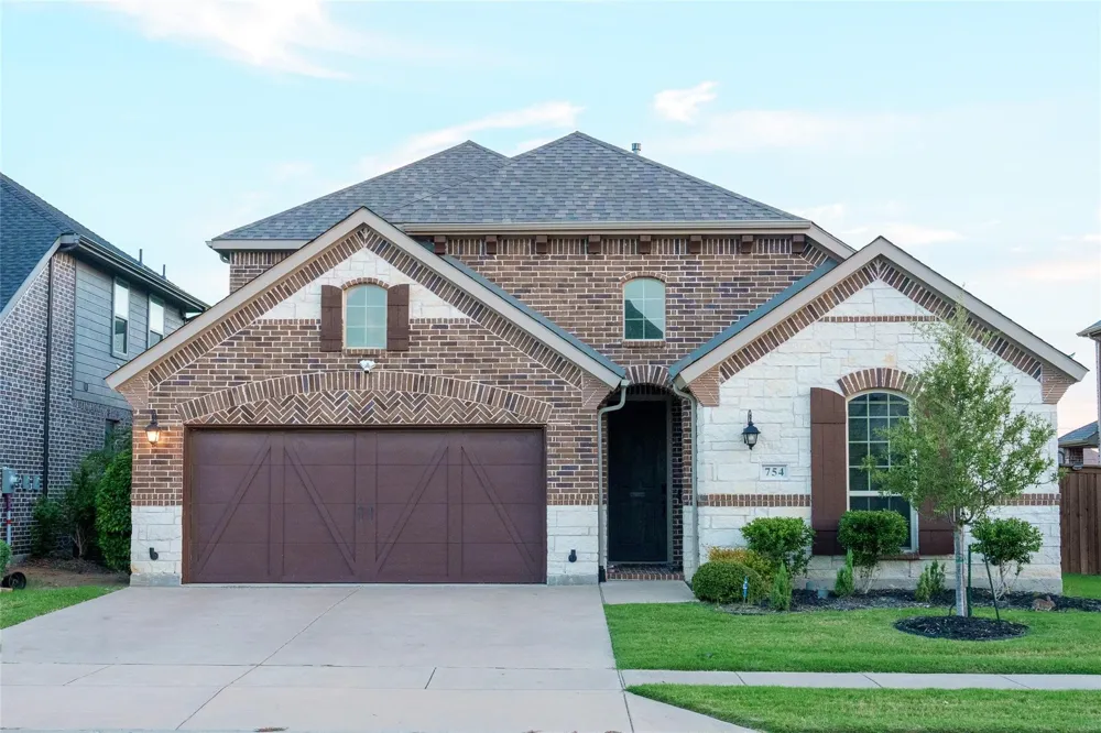 754 Corner Post Path Celina, TX 75009