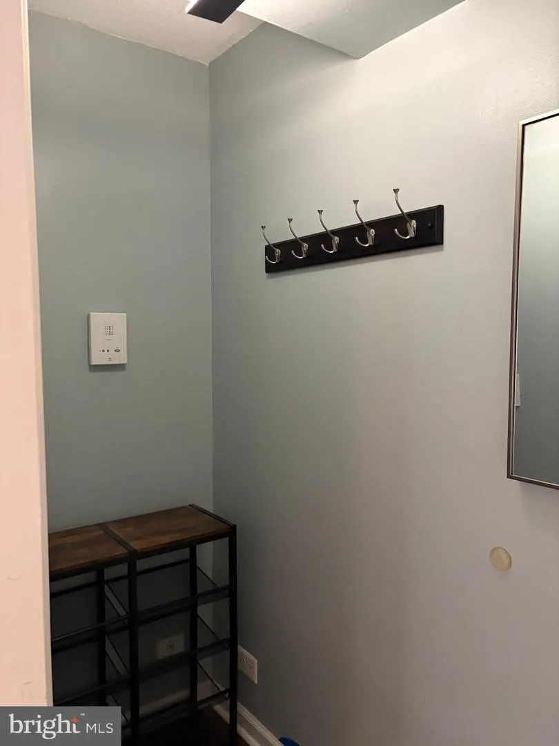 206 GEORGE MASON DRIVE #1 Arlington, VA 22203