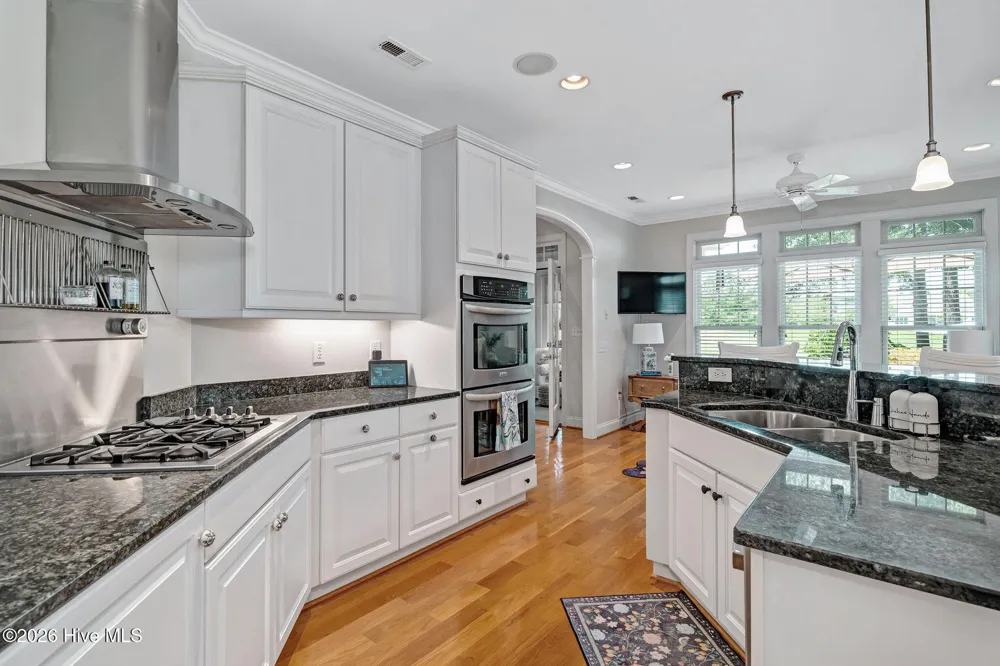 190 W Winding Way Wallace, NC 28466