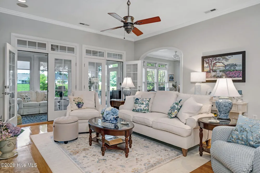 190 W Winding Way Wallace, NC 28466