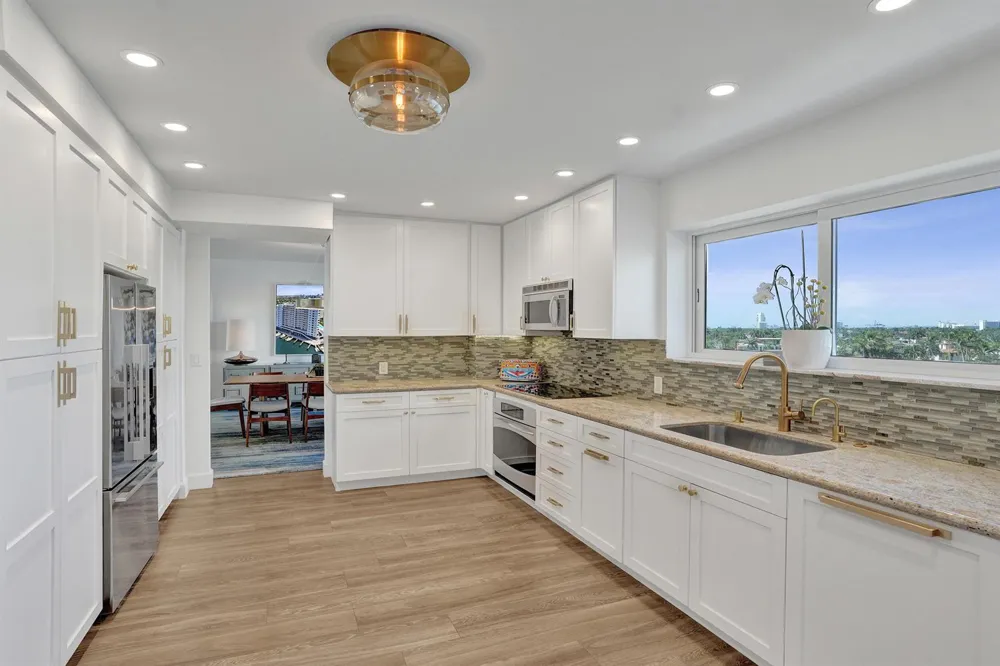 333 Sunset Drive #401 Fort Lauderdale, FL 33301