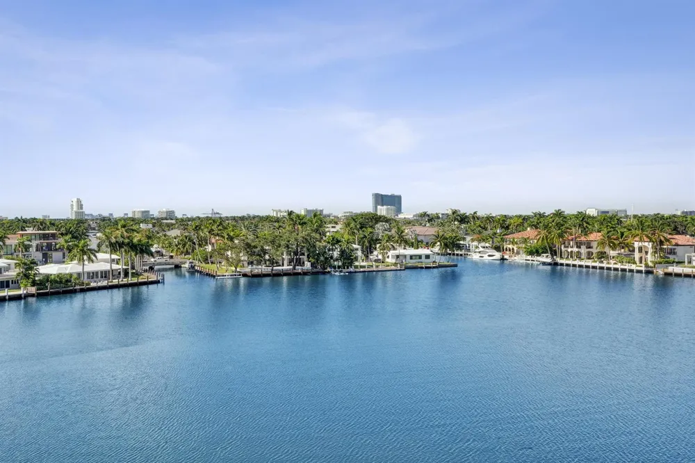 333 Sunset Drive #401 Fort Lauderdale, FL 33301