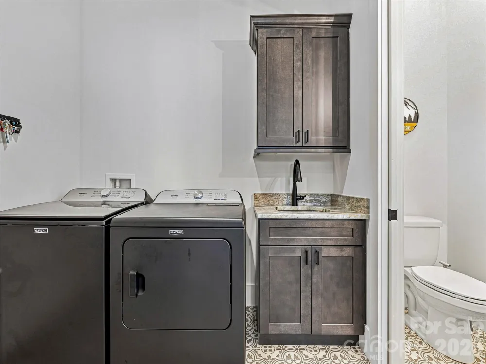 258 Mavrick Drive #26R Mills River, NC 28759