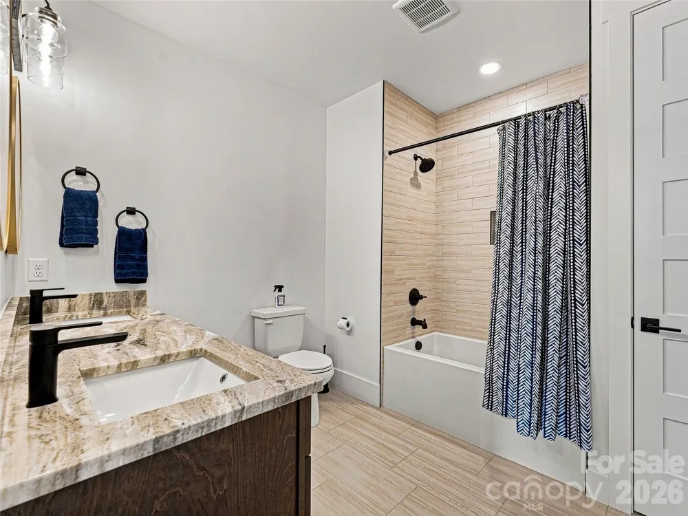 258 Mavrick Drive #26R Mills River, NC 28759
