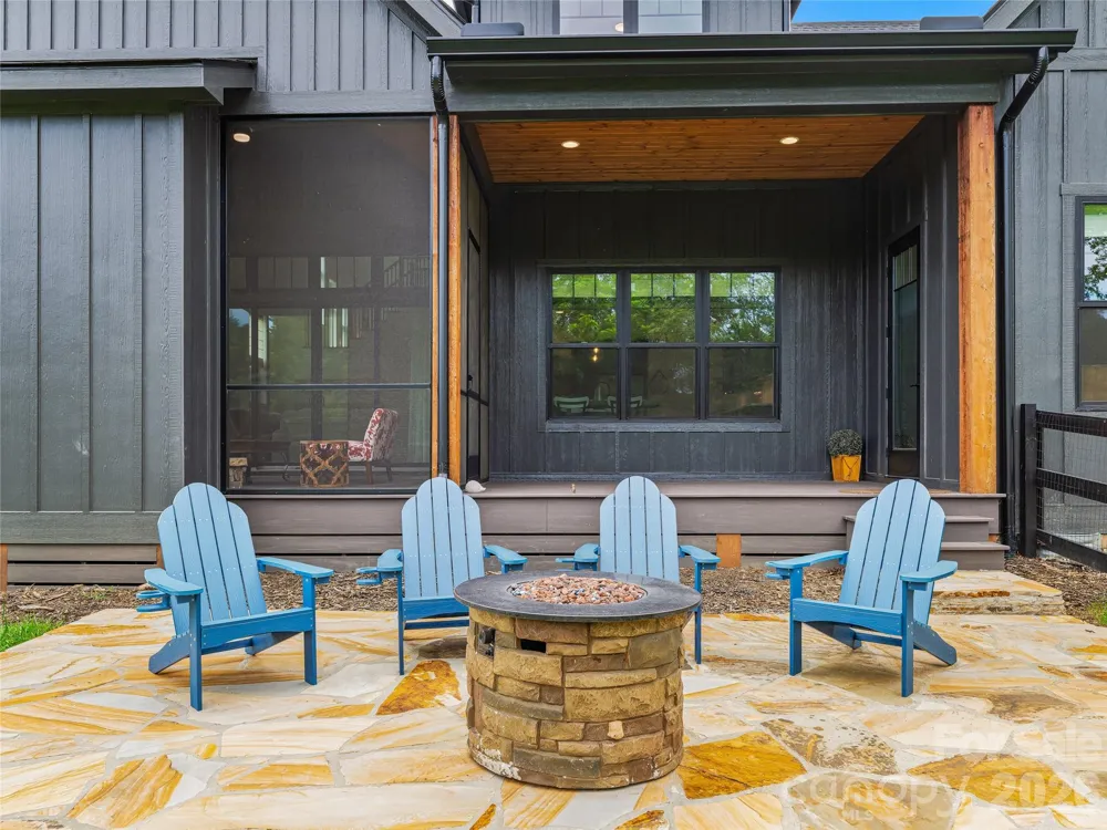258 Mavrick Drive #26R Mills River, NC 28759