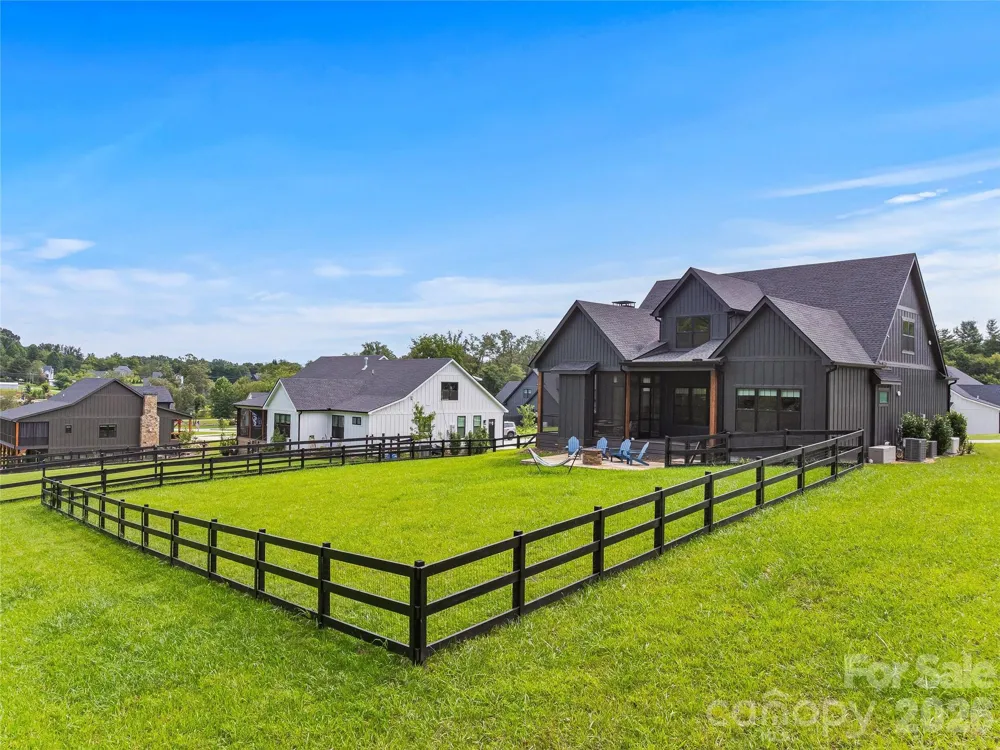 258 Mavrick Drive #26R Mills River, NC 28759