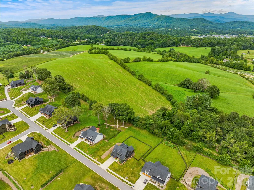 258 Mavrick Drive #26R Mills River, NC 28759