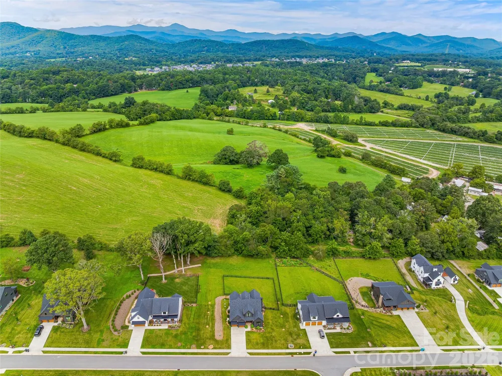 258 Mavrick Drive #26R Mills River, NC 28759