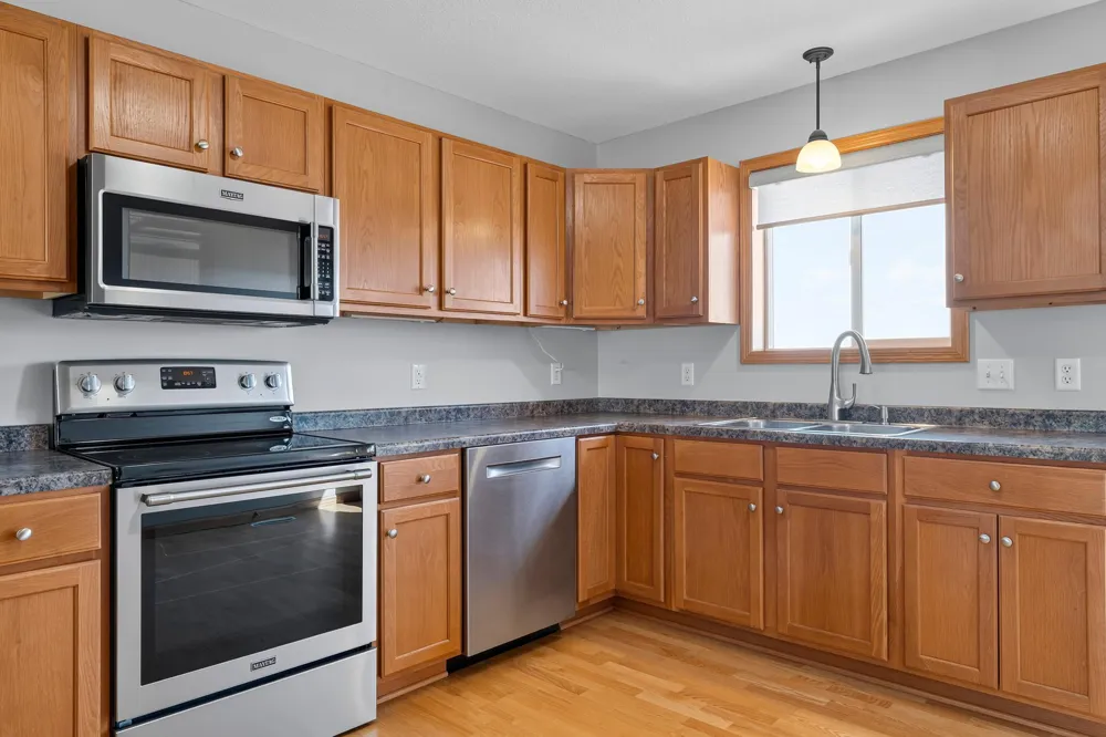 4528 Prairie View Place NW Rochester, MN 55901
